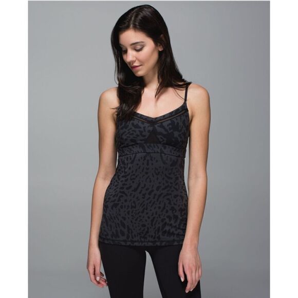 Lululemon Womens 6 Black Tank Top Animal Print Mesh Strappy Workout Just Breath - Picture 2 of 15